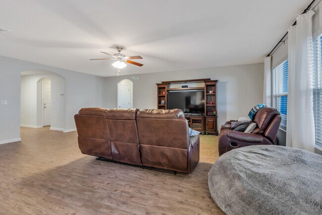 Building Photo - 4505 Grouse Ct