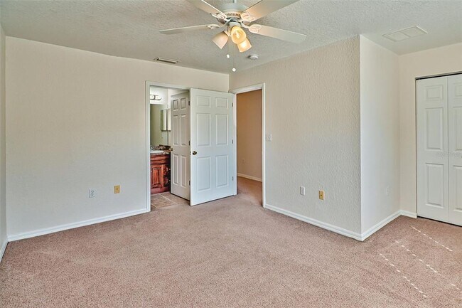 Building Photo - 2710 NW 104th Ct