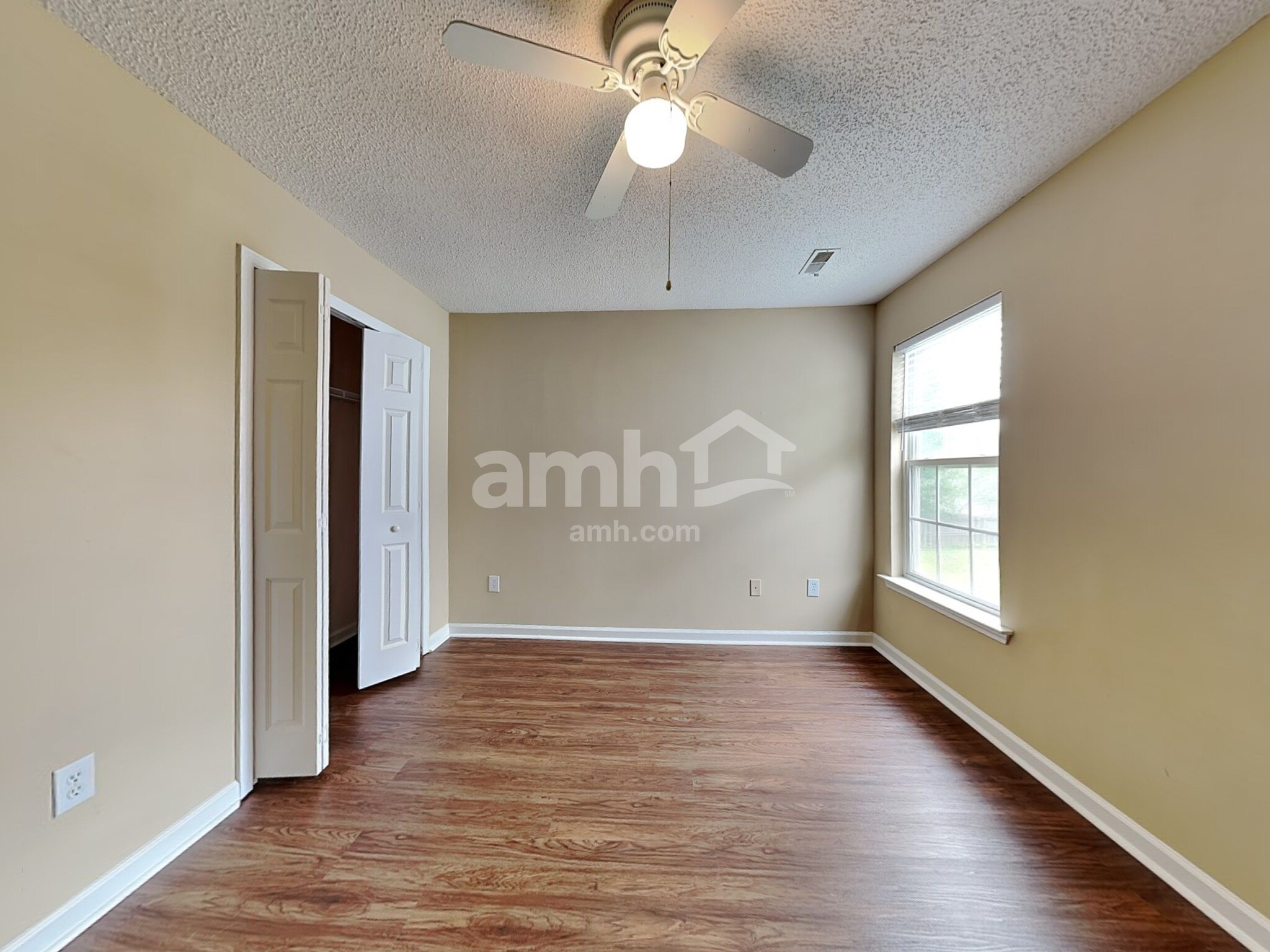 Building Photo - 100 Smokehouse Dr