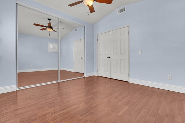 Building Photo - 29767 Southwood Ln