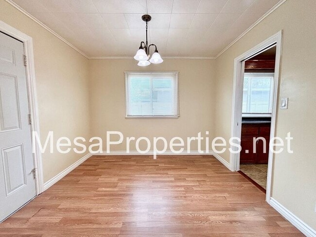 Building Photo - 17571 Deodar Ave