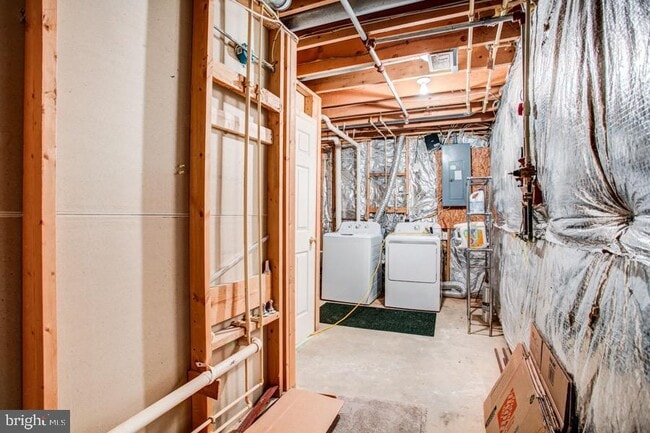 Building Photo - 5036 Finsbury Rd