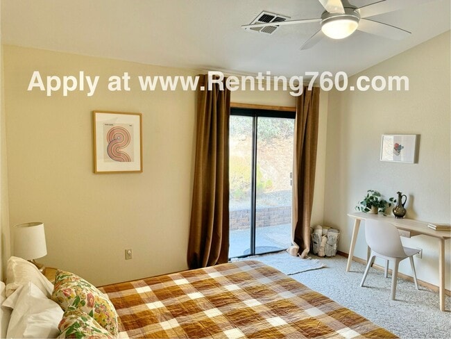 Building Photo - Charming 3 Bedroom 2 Bathroom Home In The Highly Desired Juniper Terrace Neighborhood!!