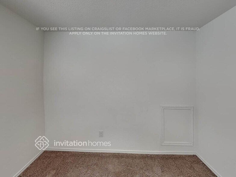 Building Photo - 160 Parish Ln
