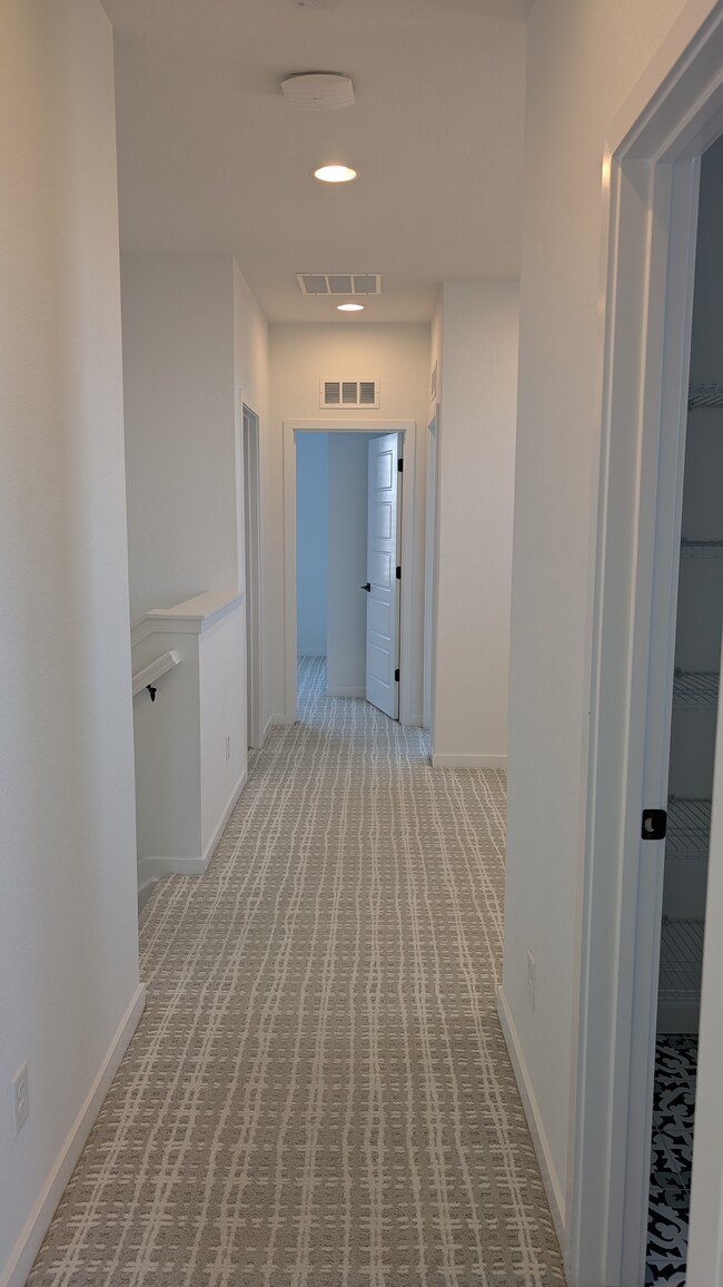 Hallway - 9019 Southurst St