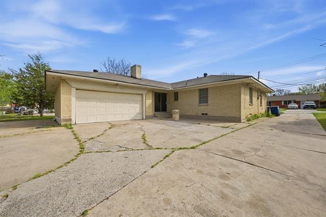 Building Photo - 228 N 4th St