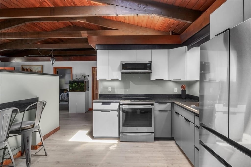 Building Photo - 37 Morrison Rd