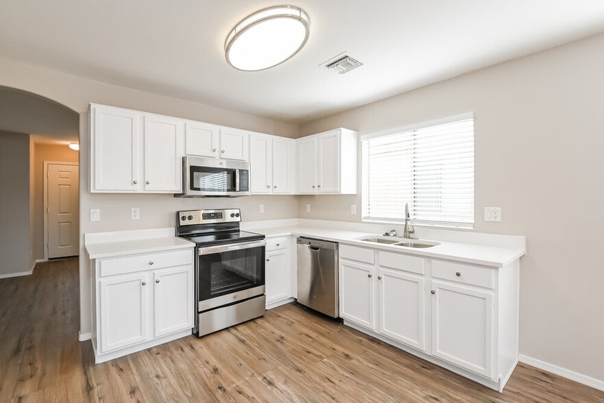 Building Photo - 4098 E Angel Spirit Dr