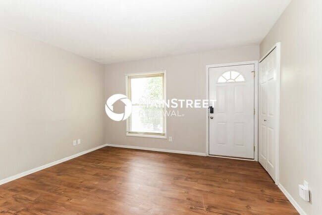 Building Photo - 3 Bedroom Pet-Friendly Home in Louisville,...