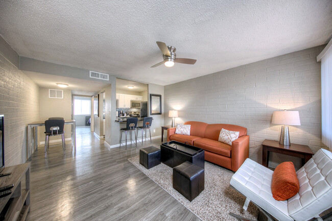 Building Photo - Spring Leaf Apartments