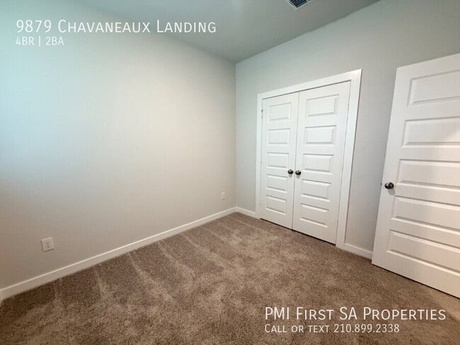 Building Photo - 9879 Chavaneaux Lndg