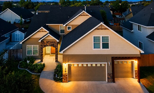 Building Photo - 10976 W Hidden Brook Dr