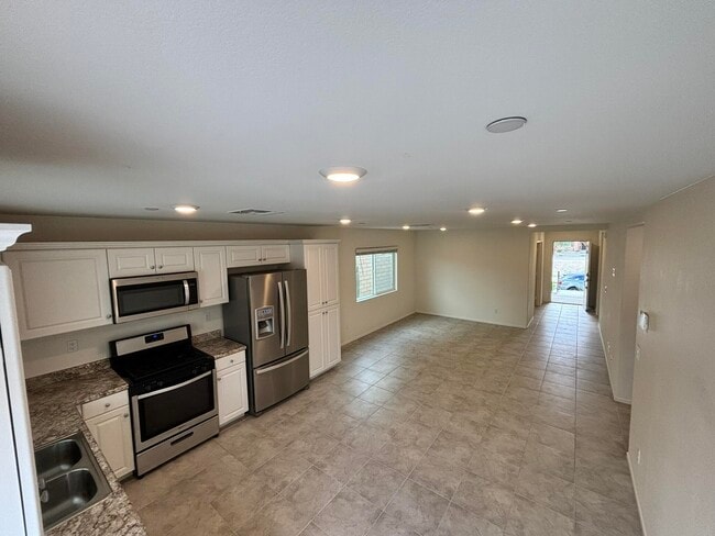 Building Photo - 67426 Rio Vista Dr