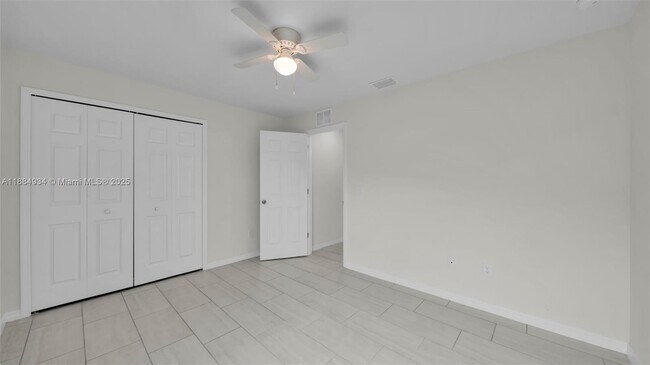 Building Photo - 1413 Academy Blvd