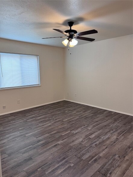 Building Photo - 5801 Trego Cir