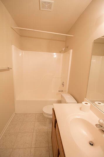 Building Photo - 1920 Field St