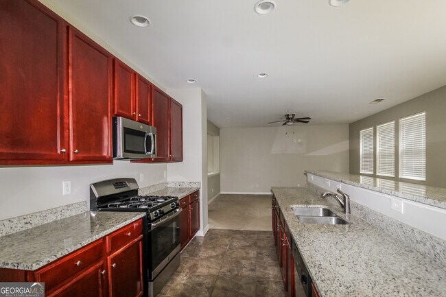 Building Photo - 3260 Sable Trl