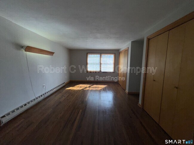 Building Photo - 1 Burlington Rd