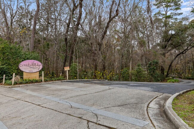 Building Photo - 1810 NW 23rd Blvd