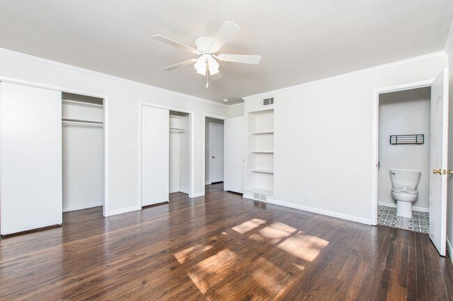 Building Photo - Renovated 3 Bed / 2 Bath Brick Home with 2-Car Garage & Fenced Yard in North Temple