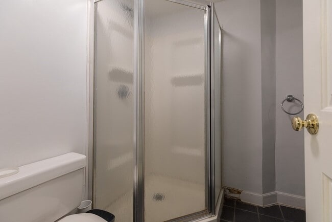 Building Photo - 87 Waltham St