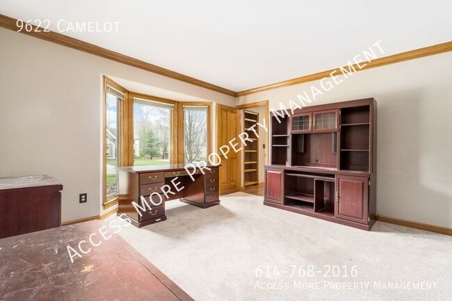 Building Photo - SPACIOUS & GRAND HOME IN PICKERINGTON!