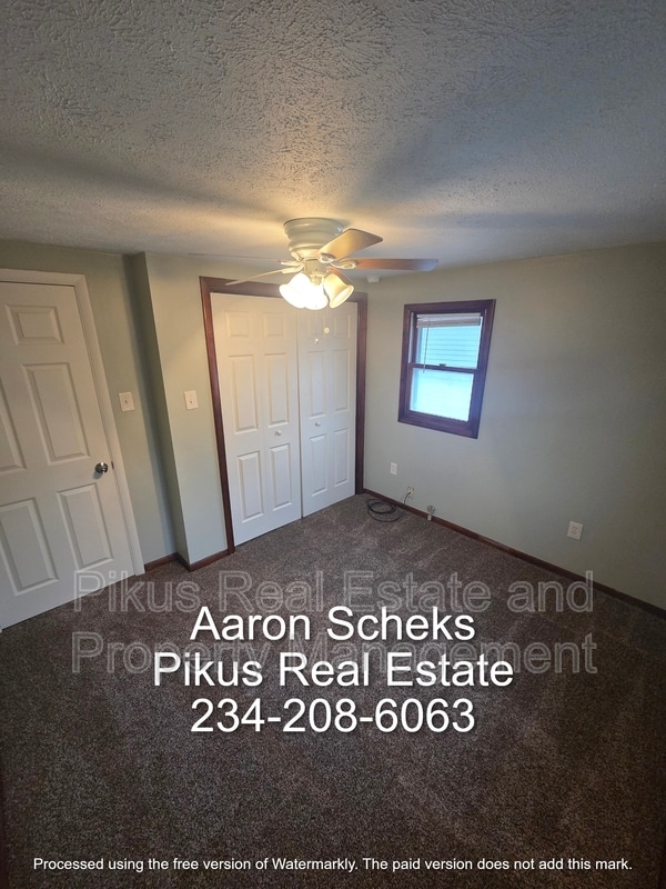 Building Photo - 1806 Flint Ave