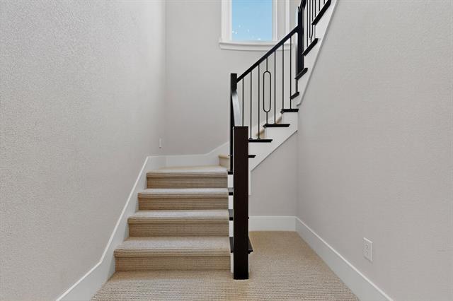 Building Photo - 15592 Songbird St