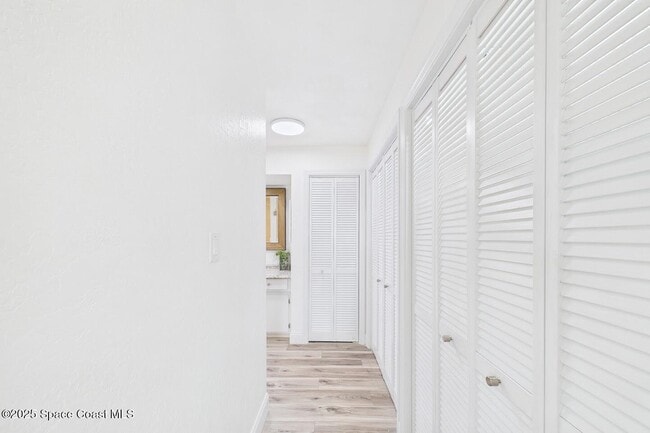 Building Photo - 778 Nassau Rd