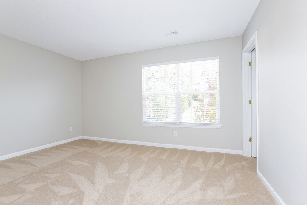 Building Photo - 4521 Hyperion Ct