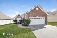 Building Photo - 15 Trellis Cir