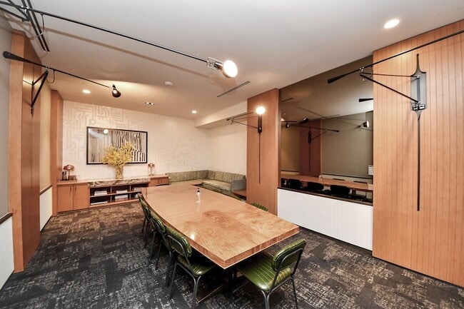 Building Photo - 4521 San Felipe St