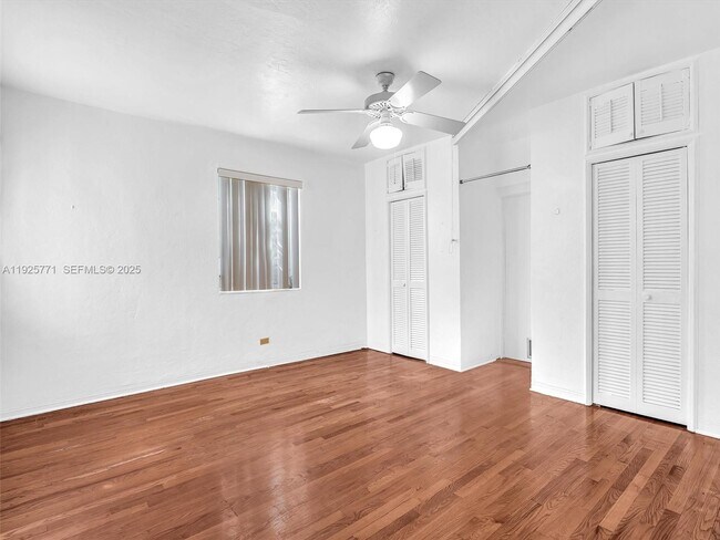 Building Photo - 2443 Meridian Ave