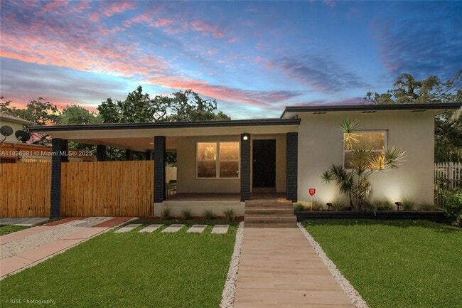Building Photo - 5530 NW 5th Ave