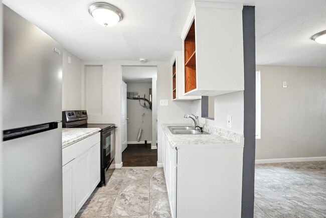 Building Photo - Charming 2-Bedroom Home in Robstown – Newl...