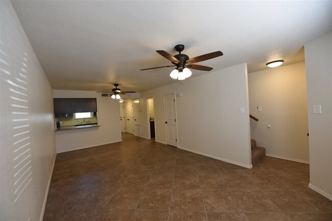Building Photo - 111 Rhonda Dr