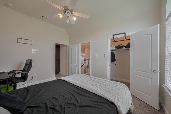 Building Photo - 2706 Topaz Cove Ln