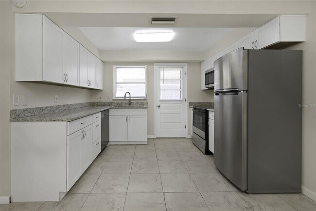 Building Photo - 1230 Amble Ln