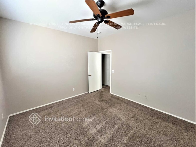 Building Photo - 13232 W Watson Ln