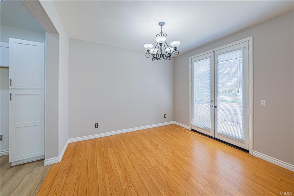 Building Photo - 138 S Hidden Path