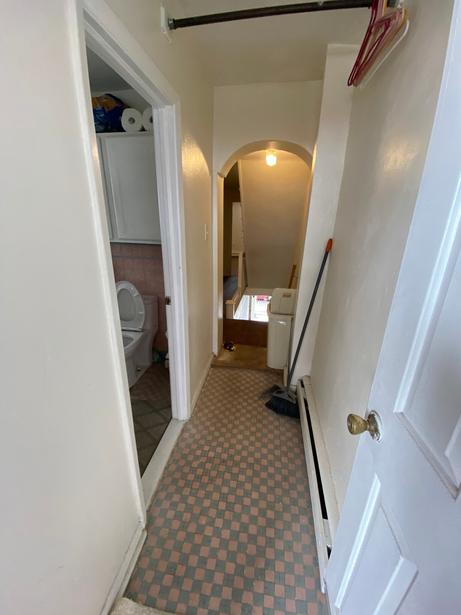 Building Photo - 917 Ellsworth St