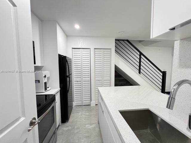 Building Photo - 17505 NW 67th Pl