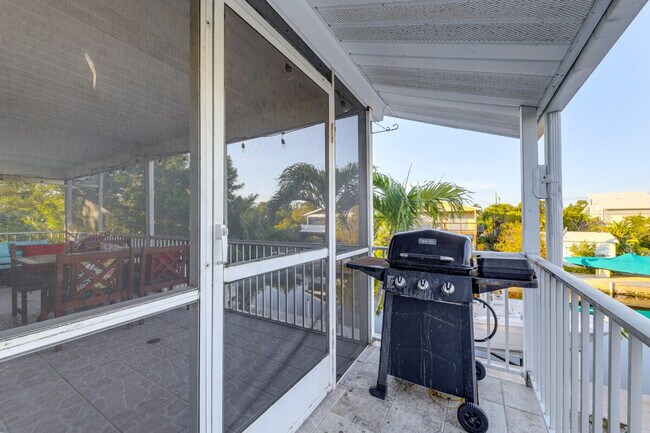 Building Photo - 29179 Rose Dr