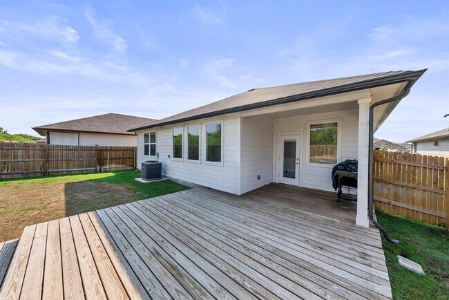 Building Photo - 343 Carolina Buckthorn Dr