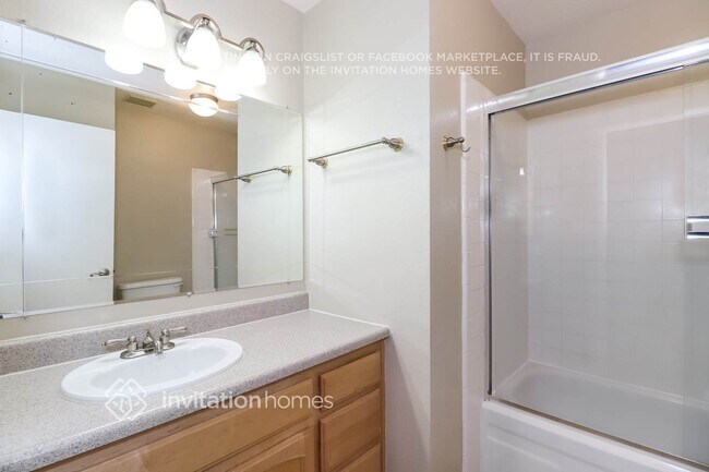 Building Photo - 9651 Elmira Cir