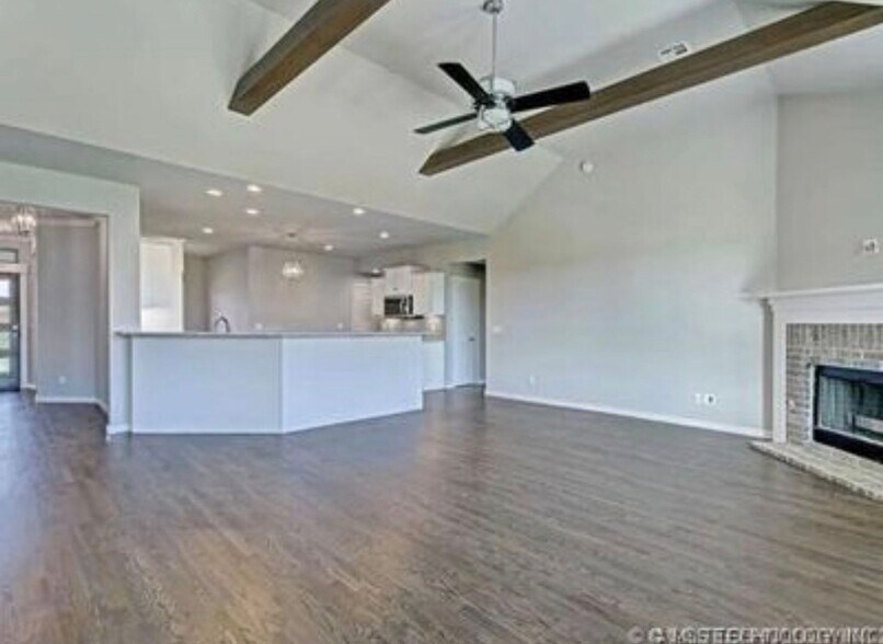 Building Photo - 4509 S 177th E Pl
