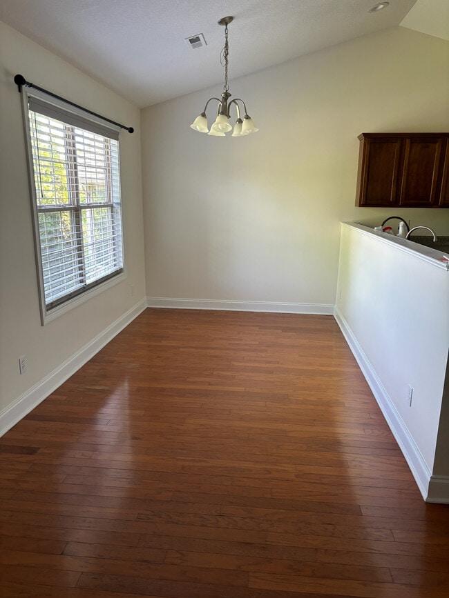 Building Photo - 5108 Ivy Rock Way