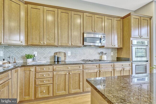 Building Photo - 1846 Potomac Greens Dr
