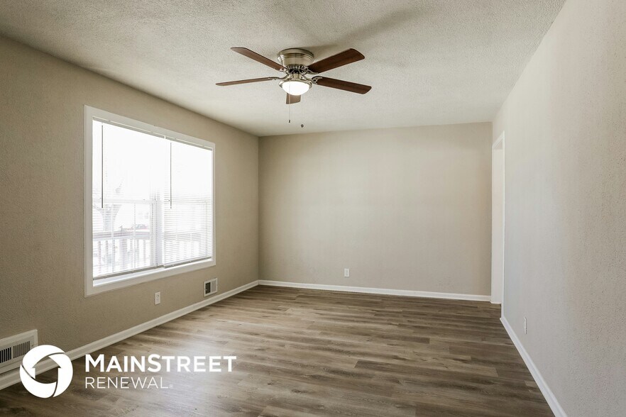 Building Photo - 4232 S Liberty St