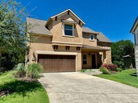 Building Photo - 3 Bedroom 2.5 Bathroom Detached Condo in South Austin!!
